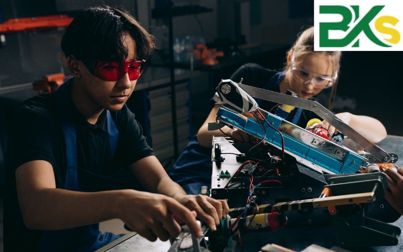 Mục tiêu đào tạo Cao đẳng Điện tử công nghiệp