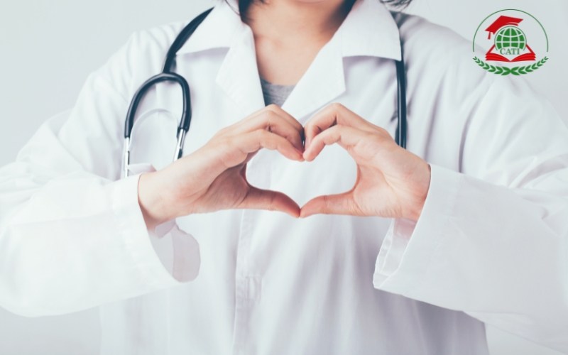 Nhu cầu cấp thiết của việc ra đời chương trình đào tạo Cao đẳng Y sĩ đa khoa