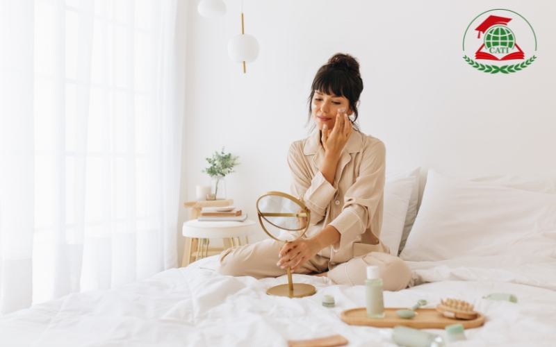 Đăng ký học ngành Chăm sóc sắc đẹp từ xa