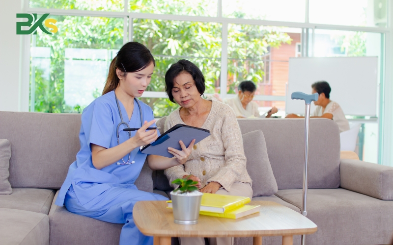 Những yếu tố ảnh hưởng đến mức lương của Cao đẳng Điều dưỡng