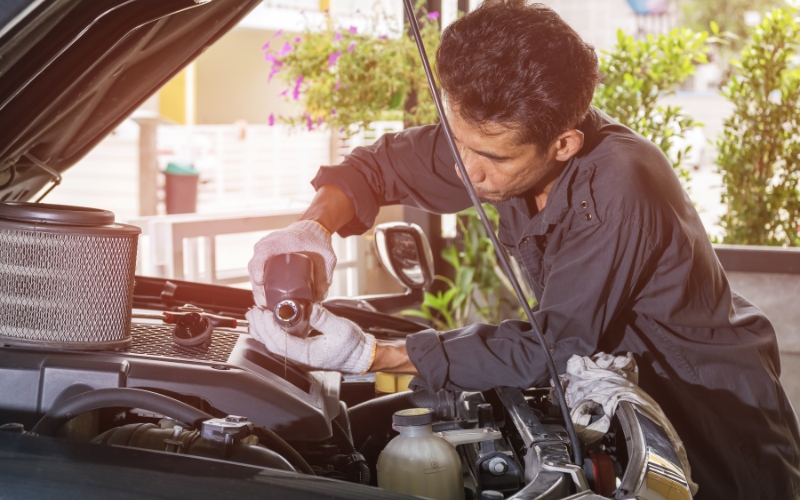 Chương trình học Trung cấp Công nghệ ô tô thiên về thực hành – Học để làm được