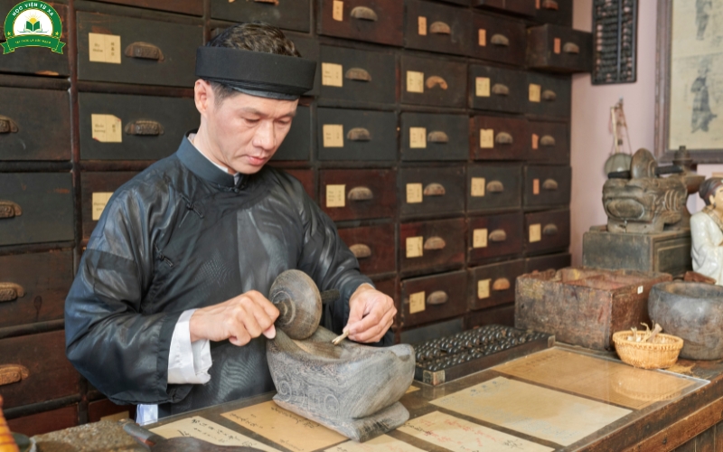 Lý do nên học Trung cấp Y sĩ Y học cổ truyền tại Trường Cao đẳng Công nghệ và Du lịch
