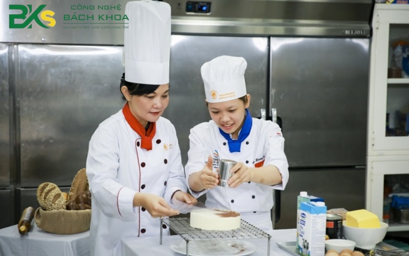 Chương trình đào tạo Trung cấp Kỹ thuật chế biến món ăn