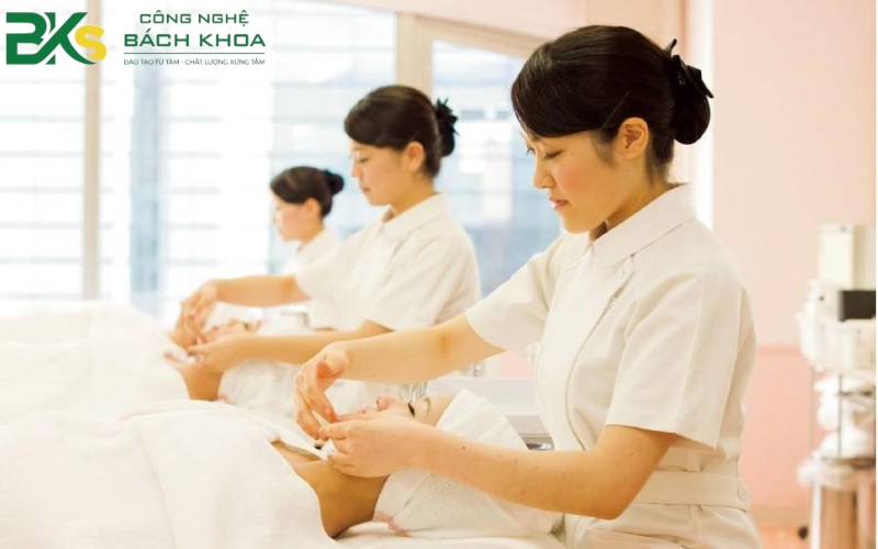 Học Trung cấp Chăm sóc sắc đẹp hợp với ai?