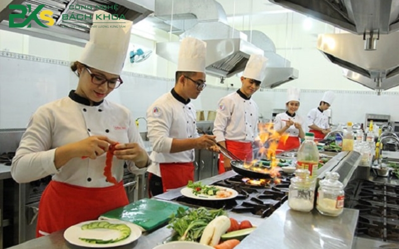 Tìm hiểu Trung cấp Kỹ thuật chế biến món ăn
