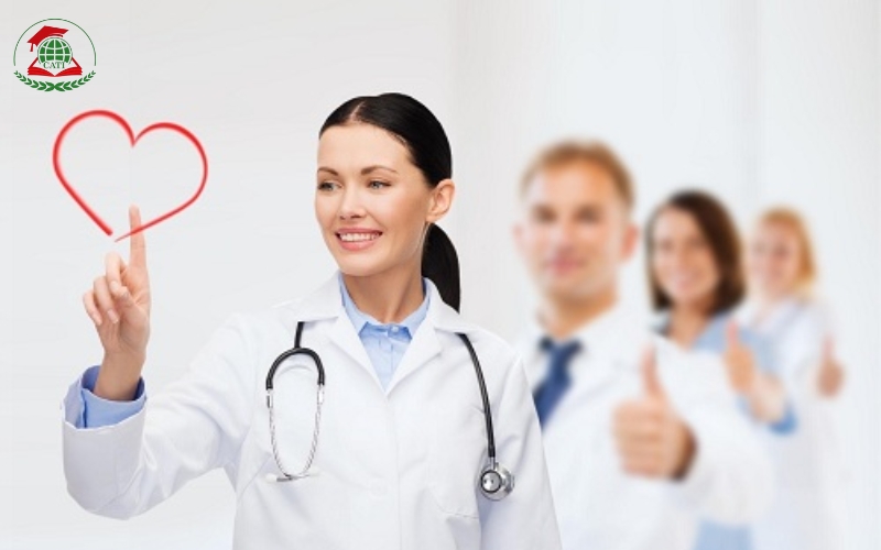 Có nên chọn học Liên thông Cao đẳng Điều dưỡng không?