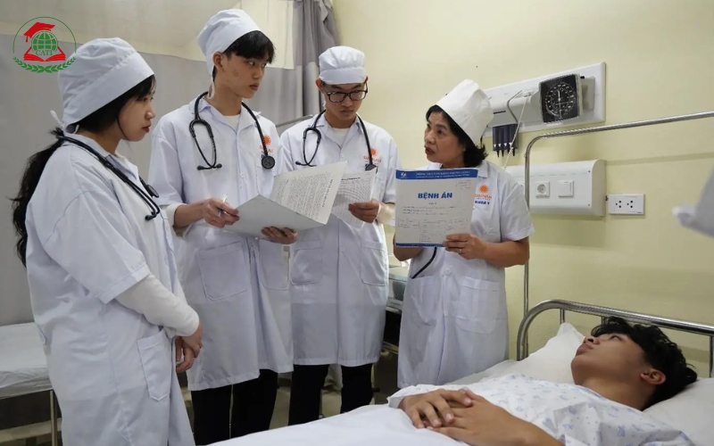 Giới thiệu Trung cấp Y sĩ đa khoa Từ xa là gì?