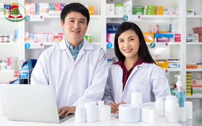 Thời gian học Cao đẳng Dược từ xa bao lâu?