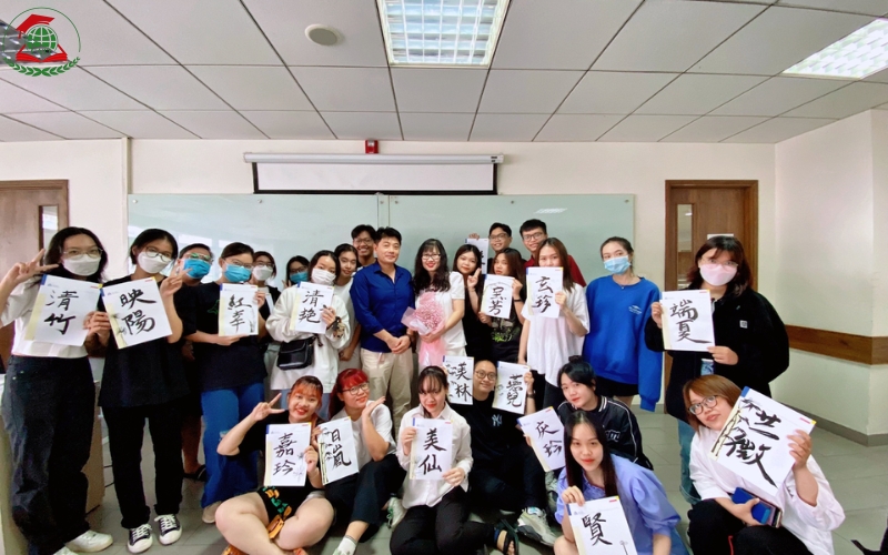 Vì sao nên chọn học Liên thông Cao đẳng tiếng Trung