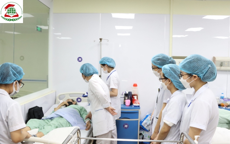 Học xong Trung cấp Điều dưỡng từ xa ra trường làm công việc gì?