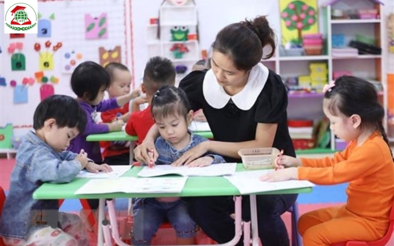 Học Văn bằng 2 Cao đẳng Sư phạm mầm non ở đâu uy tín?
