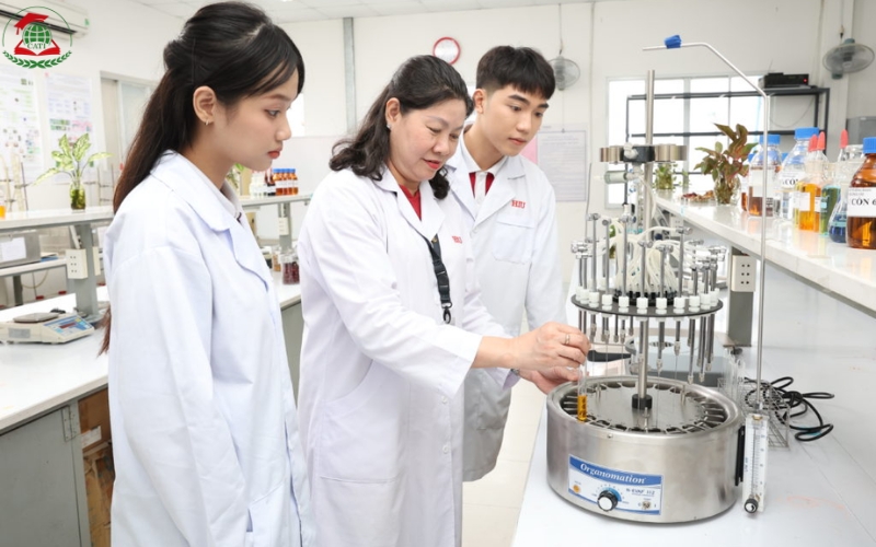 Chương trình học Trung cấp Y học cổ truyền Từ xa tại Học viện Cati