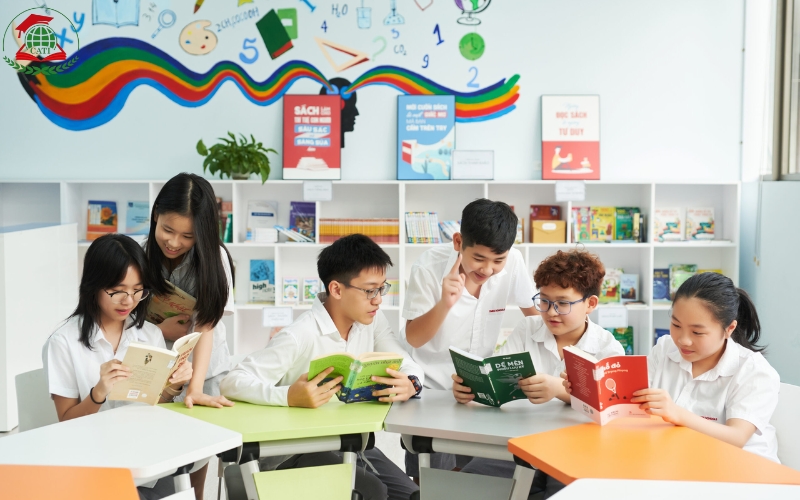 Học Trung cấp Thư viện Thiết bị trường học có được tuyển dụng vào trường công lập không?