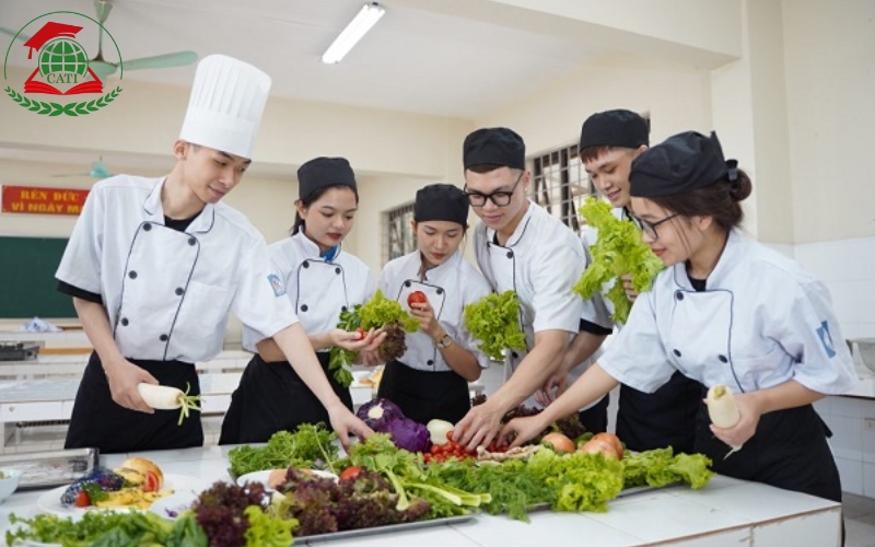 Những ưu điểm khi học Trung cấp ngành Kỹ thuật chế biến món ăn