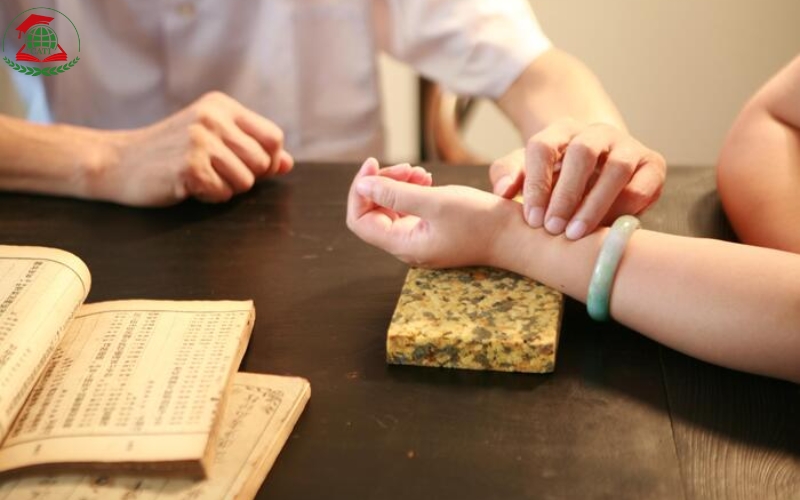 Phân biệt bằng tốt nghiệp và chứng chỉ hành nghề trong Trung cấp Y học cổ truyền