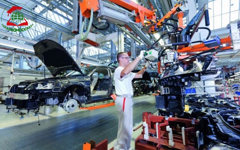 Trường đào tạo Trung cấp ngành Công nghệ ô tô uy tín