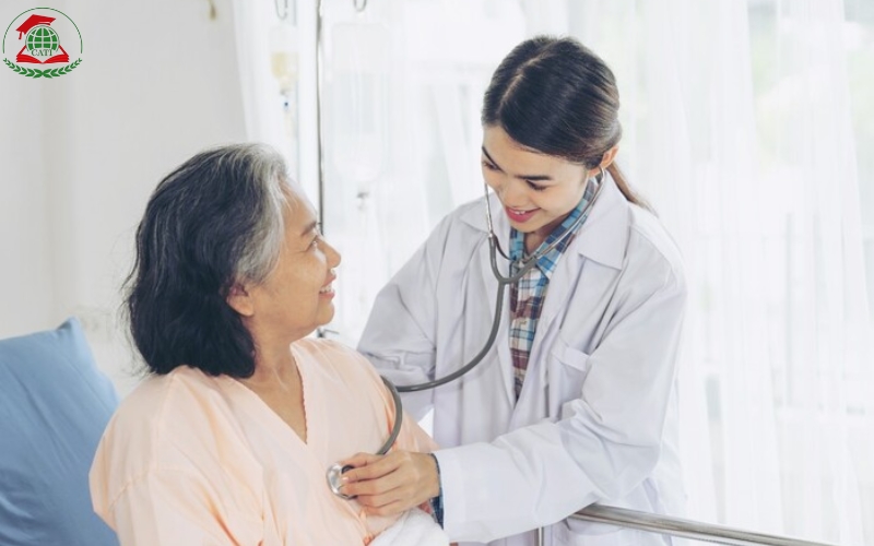 Vì sao nhiều người chọn học Trung cấp Điều dưỡng từ xa?