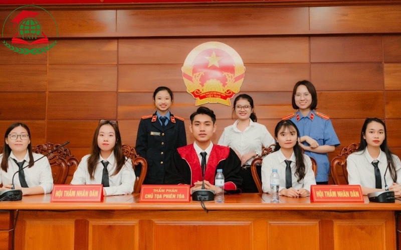 Học ở đâu để được cấp bằng Trung cấp Pháp luật chính quy