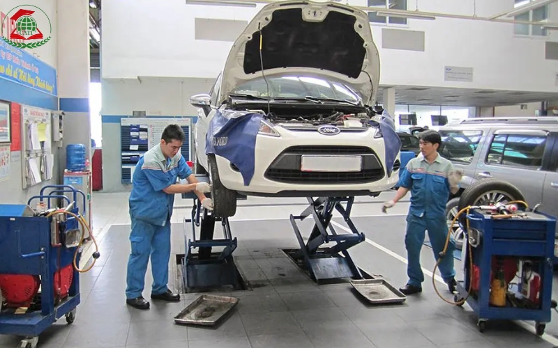 Tại sao nên chọn học Trung cấp Công nghệ ô tô?
