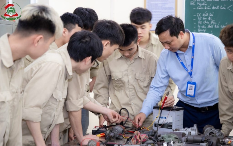 Trường đào tạo Trung cấp Công nghệ Ô tô uy tín