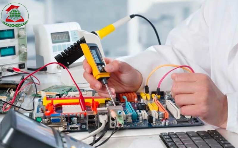 Học Văn bằng 2 ngành Điện công nghiệp hệ Từ xa có khó không?