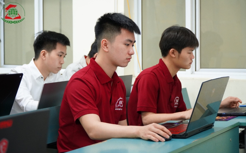 Cao đẳng học online là gì?
