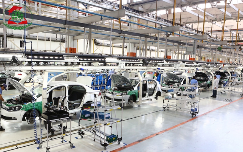 Thời gian đào tạo Trung cấp Công nghệ ô tô học cuối tuần bao lâu?