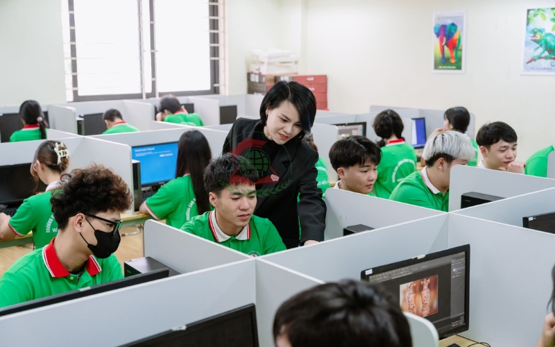 Nên chọn trường nào khi học ngành Văn thư hành chính tại TPHCM?