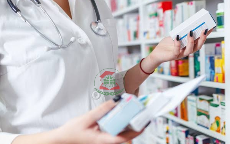 Tốt nghiệp ngành Dược sĩ có thể làm những công việc gì?