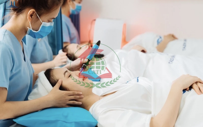 Xét học bạ ngành Chăm sóc sắc đẹp là gì? Có dễ đậu không?