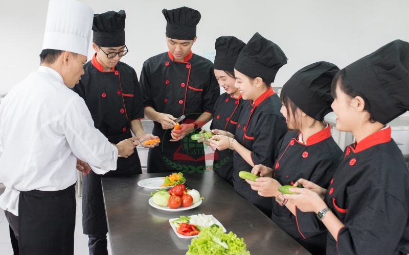 Xét học bạ ngành Kỹ thuật chế biến món ăn cần điều kiện gì?