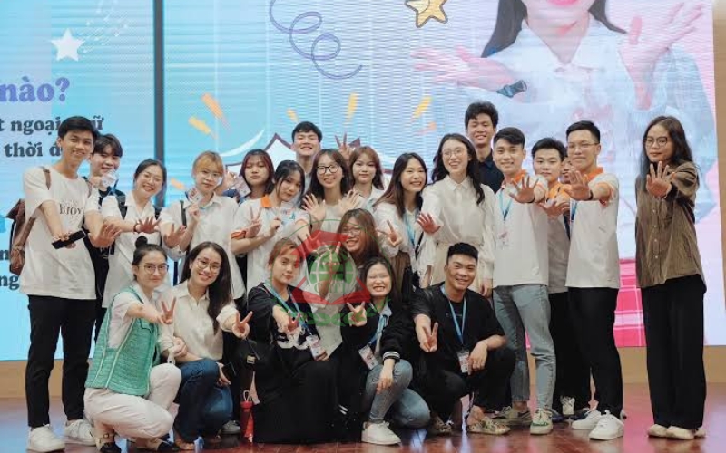 Học Trung cấp Ngôn ngữ Anh hệ Từ xa có dễ xin việc không?