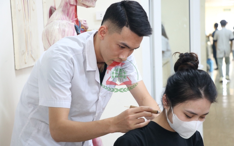 Tốt nghiệp Cao đẳng Y học cổ truyền có thể làm những công việc gì?